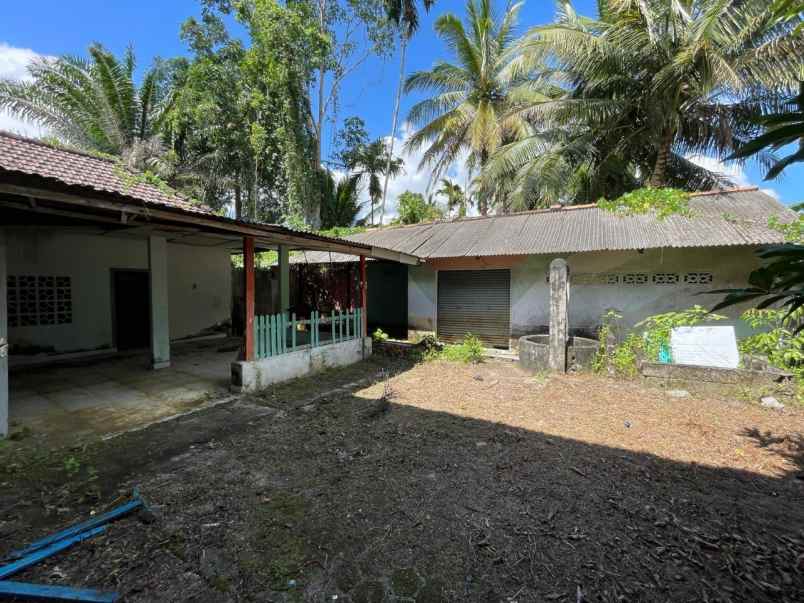 dijua hunian dan tanah dengan luas 1 865m2 di bangka