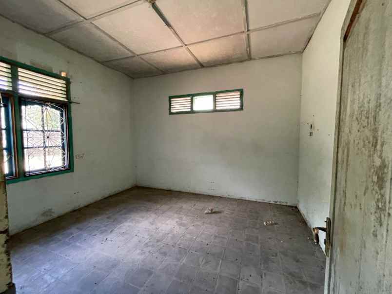 dijua hunian dan tanah dengan luas 1 865m2 di bangka