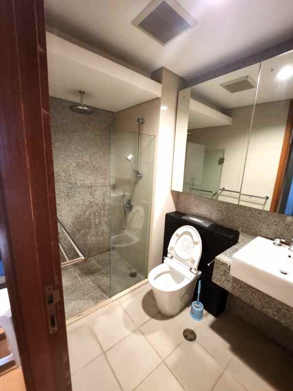 dijual apartemen apartemen the summit