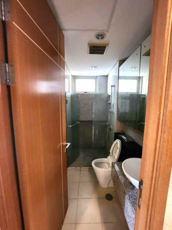 dijual apartemen apartemen the summit
