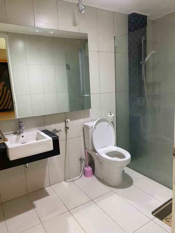 dijual apartemen ciputra world