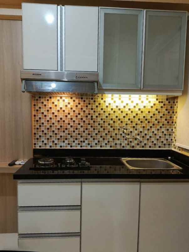 dijual apartemen educity stanford