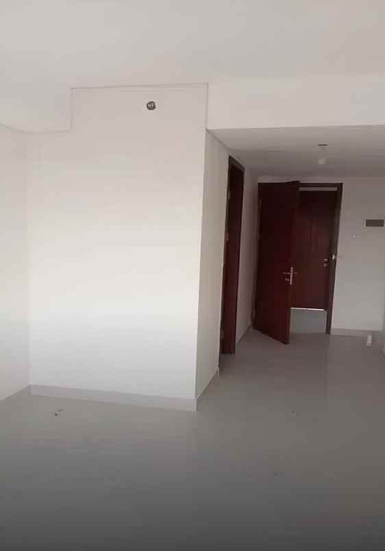 dijual apartemen jl jend a yani kel taman