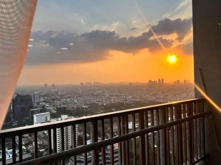 dijual apartemen jl letjen m t haryono