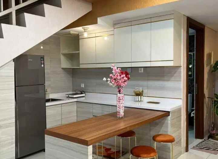dijual apartemen jl letjen m t haryono