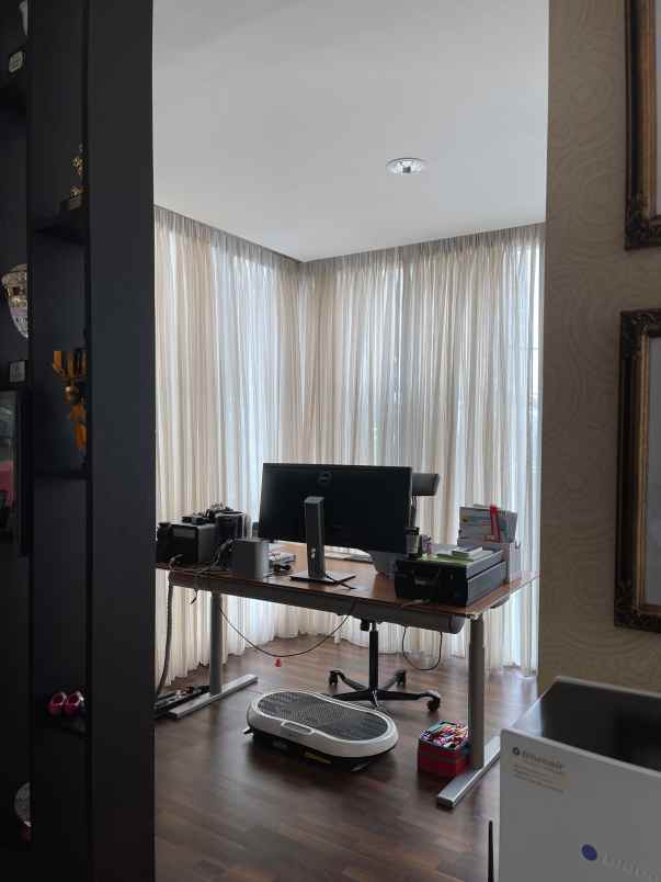 dijual apartemen kemang village jakarta selatan