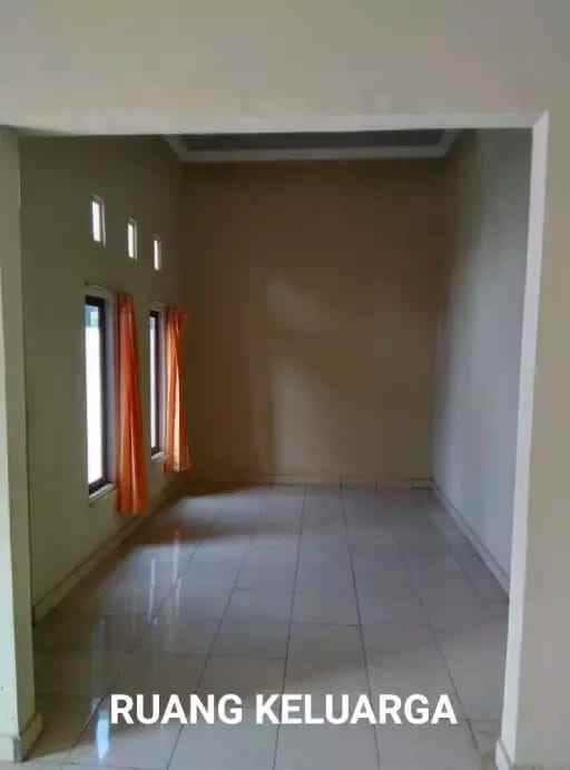 dijual cepat rumah di cempaka banjarbaru