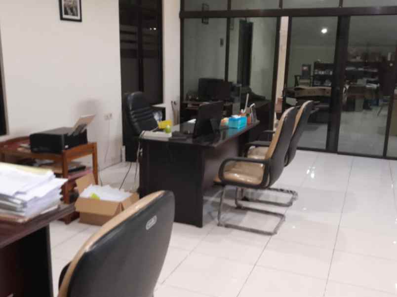 dijual gudang di kawasan lik semarang