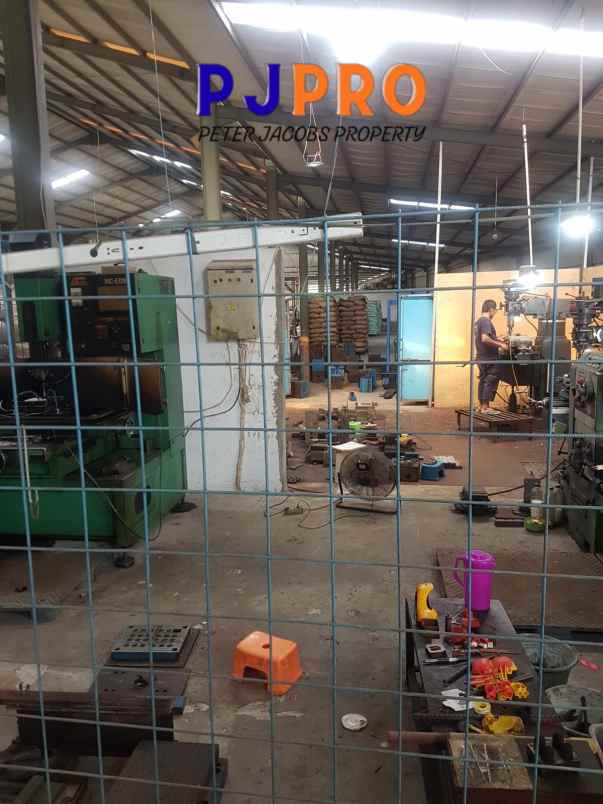 dijual gudang furnished di jalan raya sukamekar bekasi
