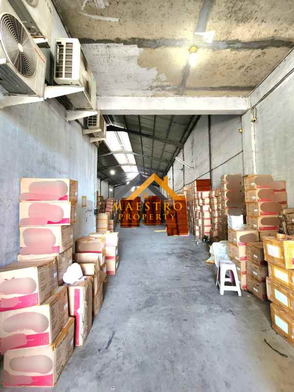 dijual gudang jalan jati krakatau ujung