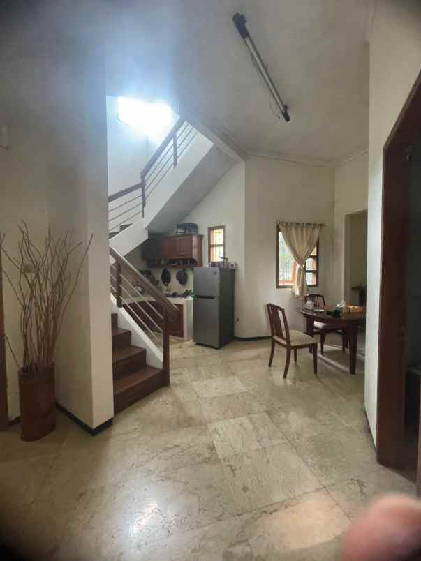 dijual home stay lokasi kawasan premium kota batu