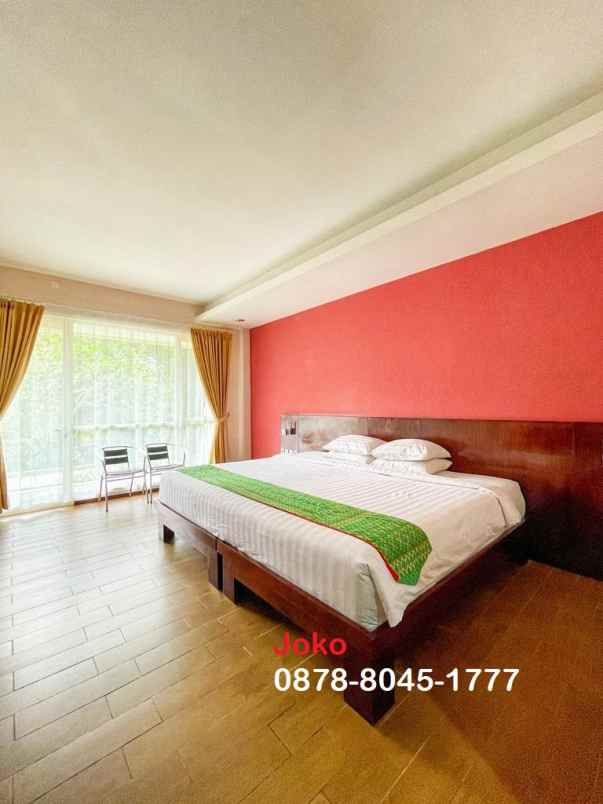 dijual hotel jl raya puncak