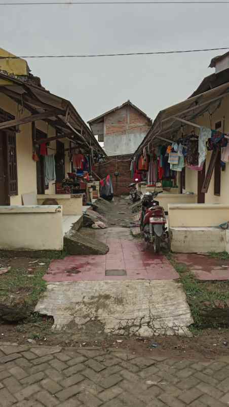 dijual kontrakan 10 pintu di legok tangerang