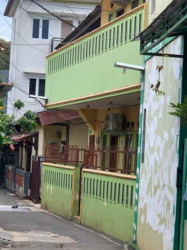 dijual kost gg buku dikrama lenteng agung