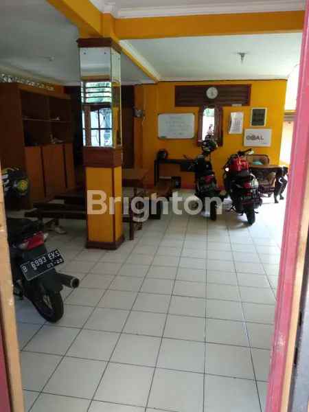 dijual kost jl margonda raya beji