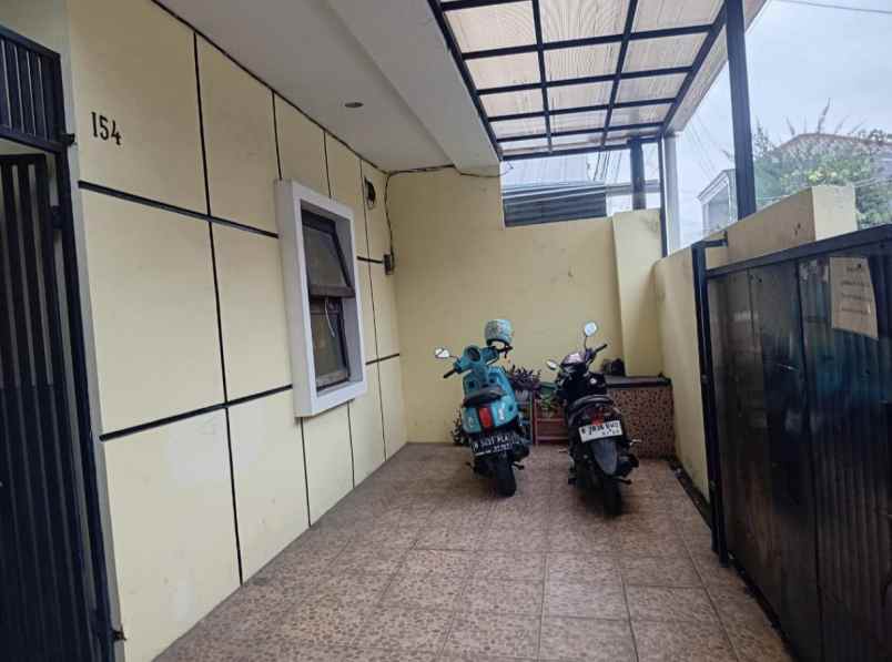 dijual kost uin ciputat