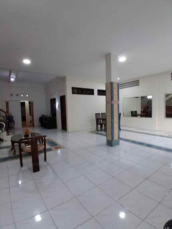 dijual kost wonodri baru
