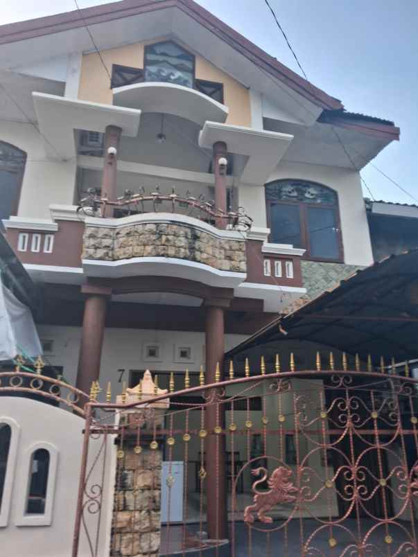 dijual kost wonodri baru