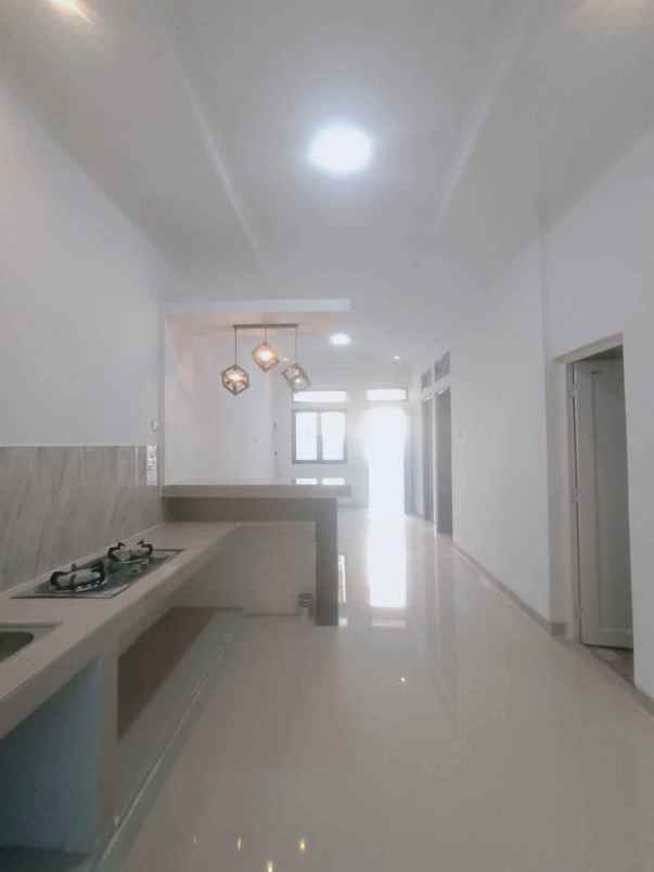 dijual lumah minimalis siap huni di bekasi timur