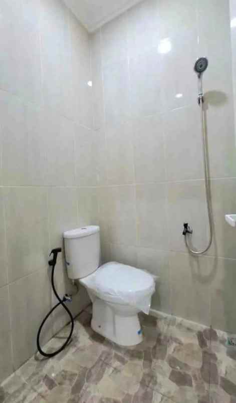 dijual lumah minimalis siap huni di bekasi timur