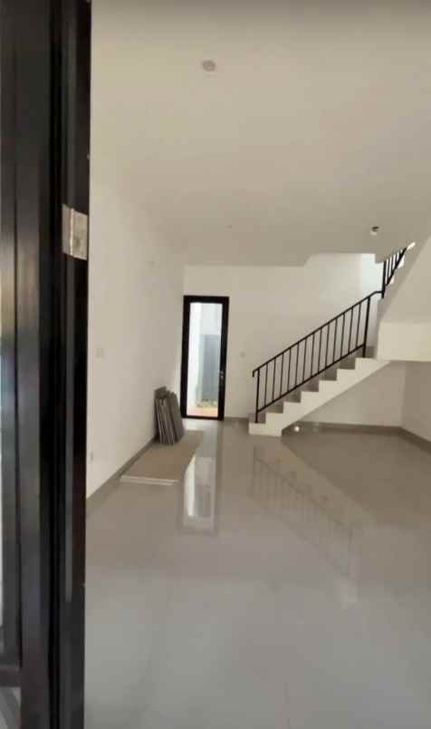 dijual ruko gudang kantor diklat pemda