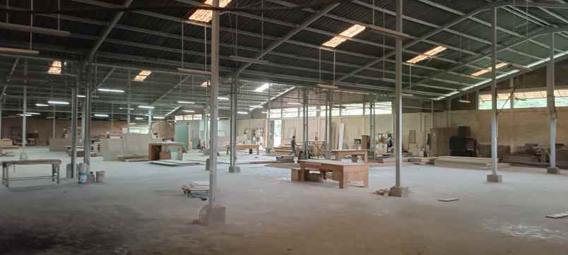 dijual ruko gudang kantor jalan raya setu