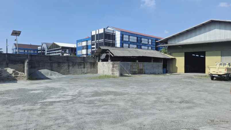 dijual ruko gudang kantor jalan raya setu