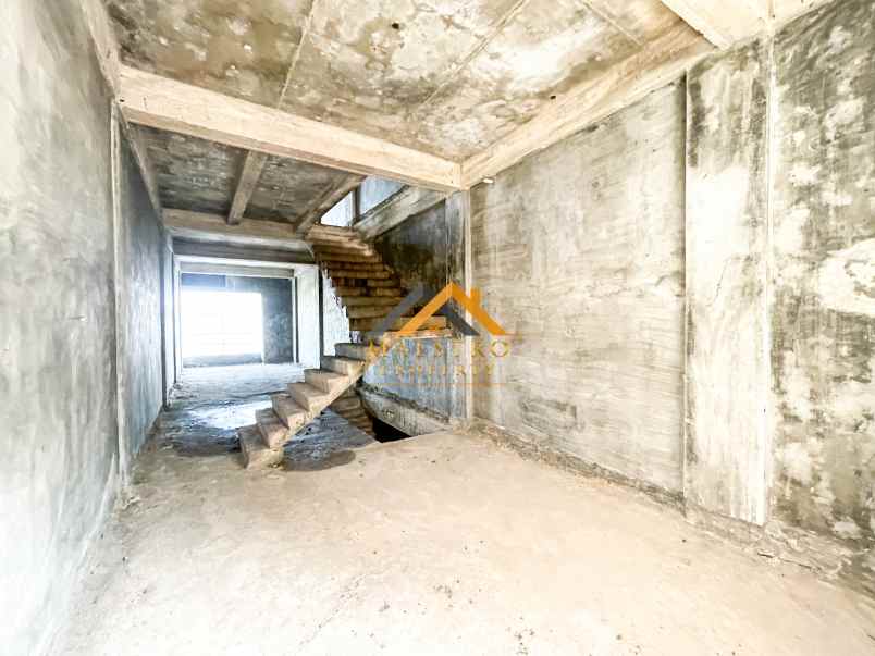 dijual ruko gudang kantor jalan suluh daerah pancing