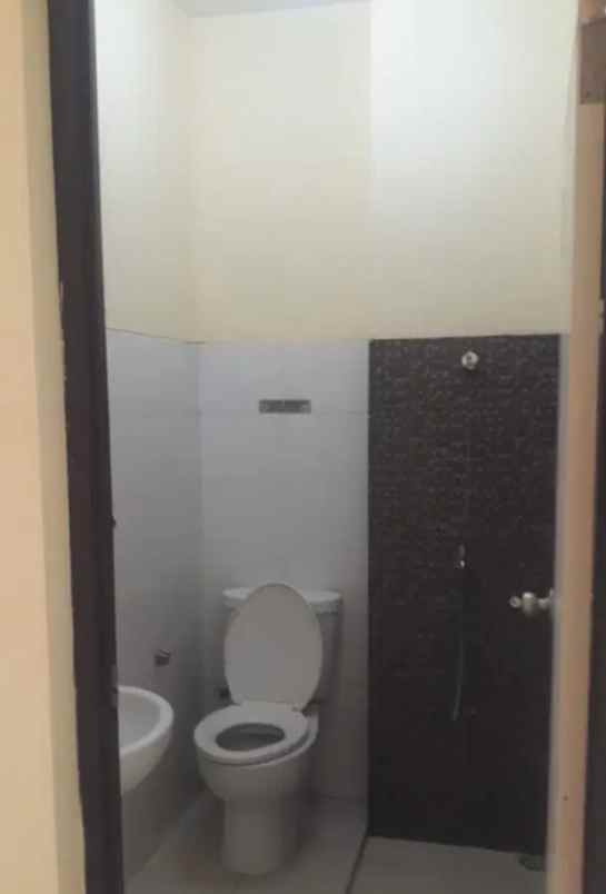 dijual ruko gudang kantor legenda wisata cibubur
