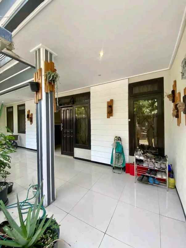 dijual rumah 1 5 lantai lokasi sawojajar 1 malang