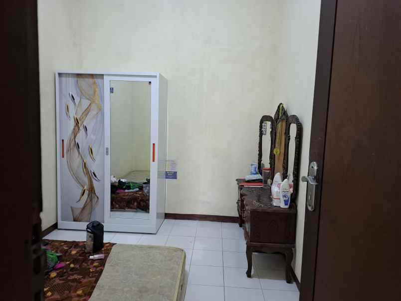 dijual rumah 2 lantai dekat kampus uin jember