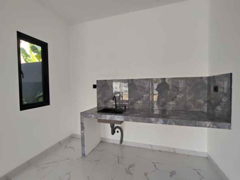 dijual rumah 2 lantai termurah setangsel mulai 749juta