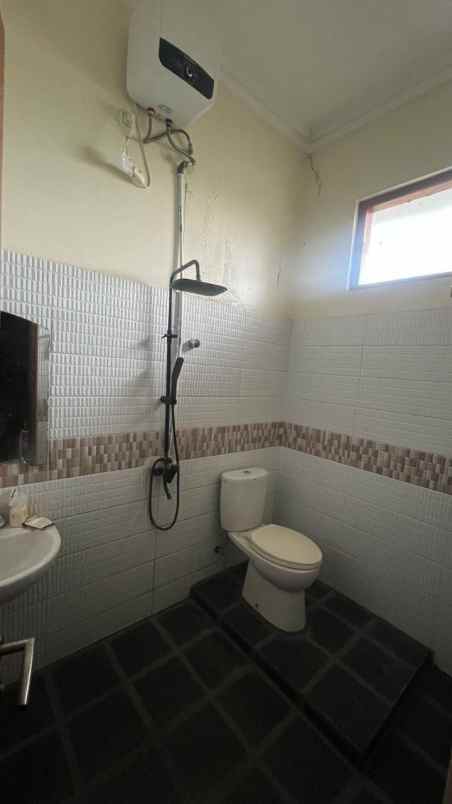 dijual rumah 456 jln lubang buaya raya