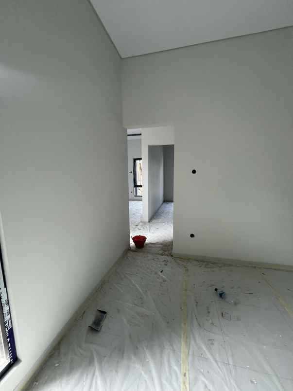 dijual rumah 50 meter jl purbaya