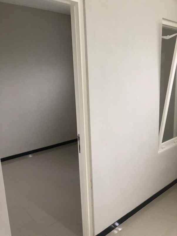 dijual rumah banjararum