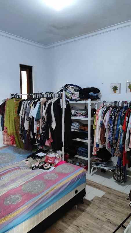 dijual rumah baru siap huni lokasi tlekung kota batu