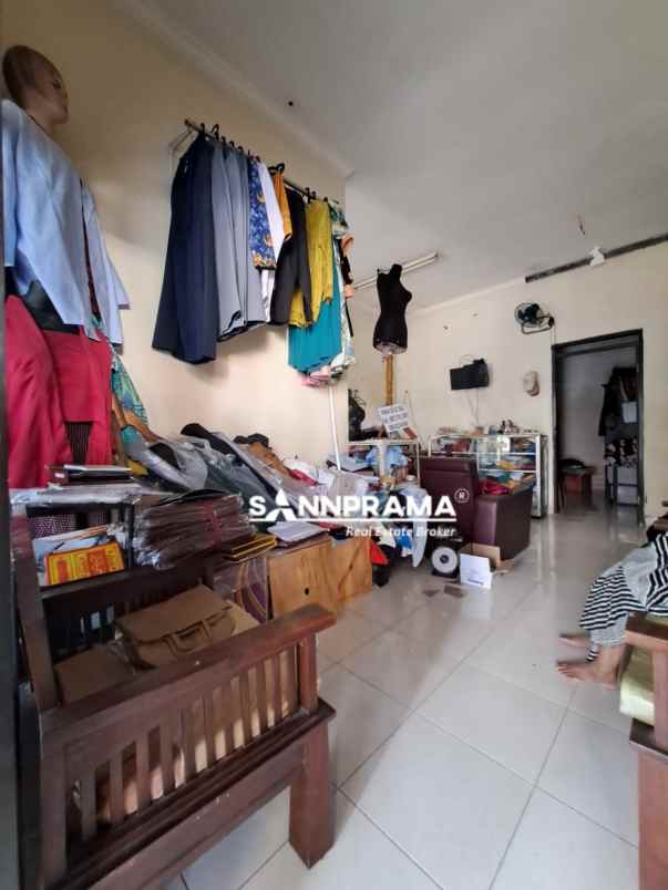 dijual rumah beji