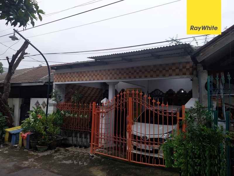 dijual rumah bendul merisi selatan