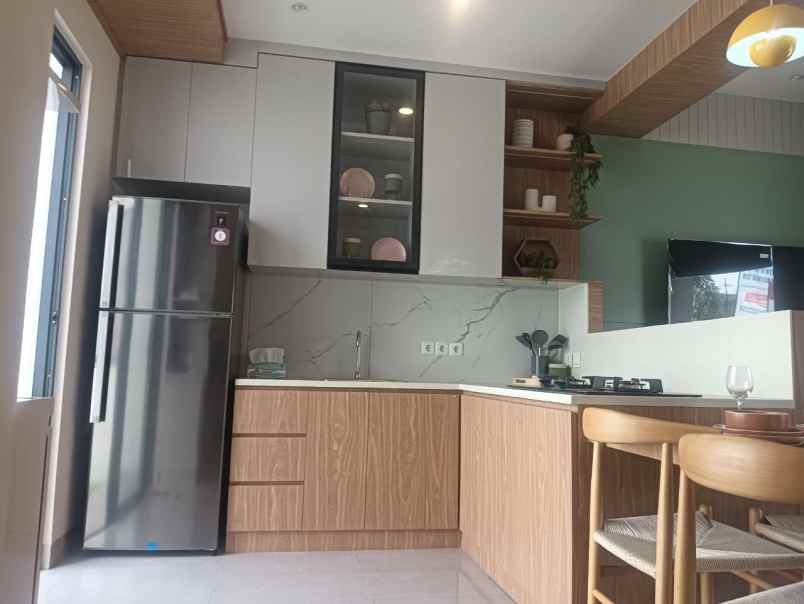 dijual rumah bintaro