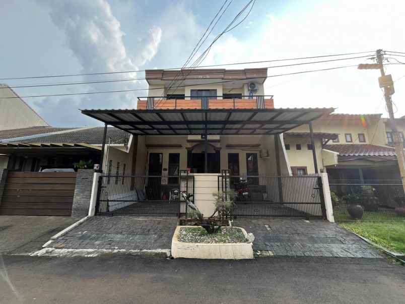 dijual rumah bintaro sektor 2