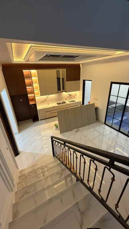 dijual rumah blimbing