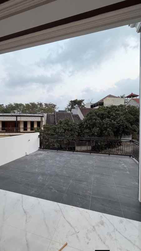 dijual rumah blimbing