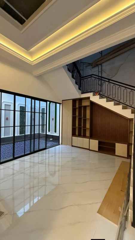 dijual rumah blimbing