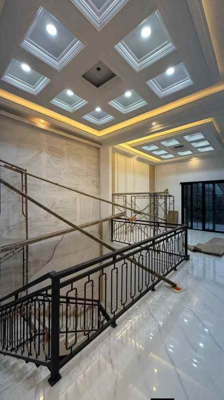 dijual rumah blimbing