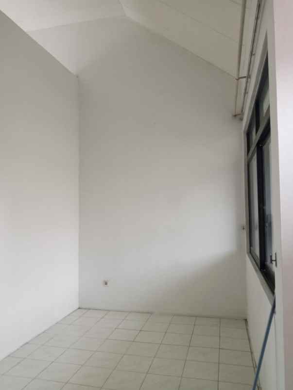 dijual rumah bogor barat