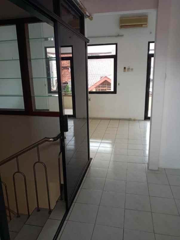 dijual rumah bogor barat