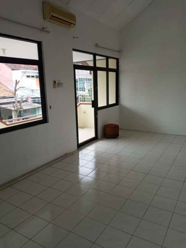 dijual rumah bogor barat