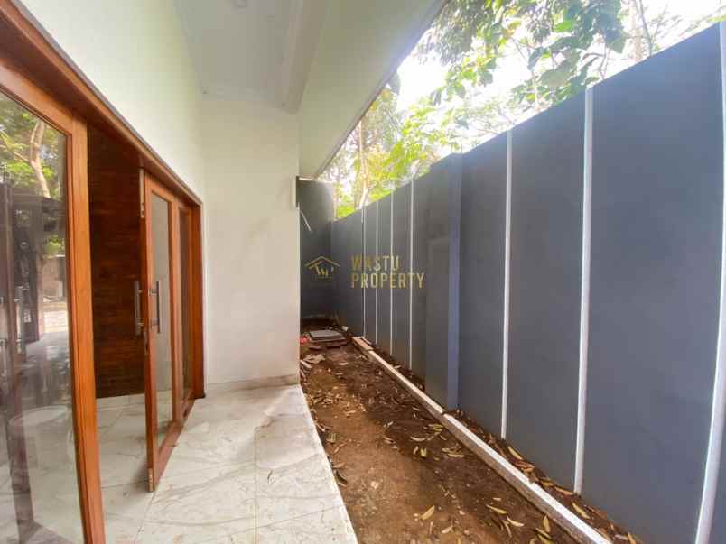 dijual rumah borobudur