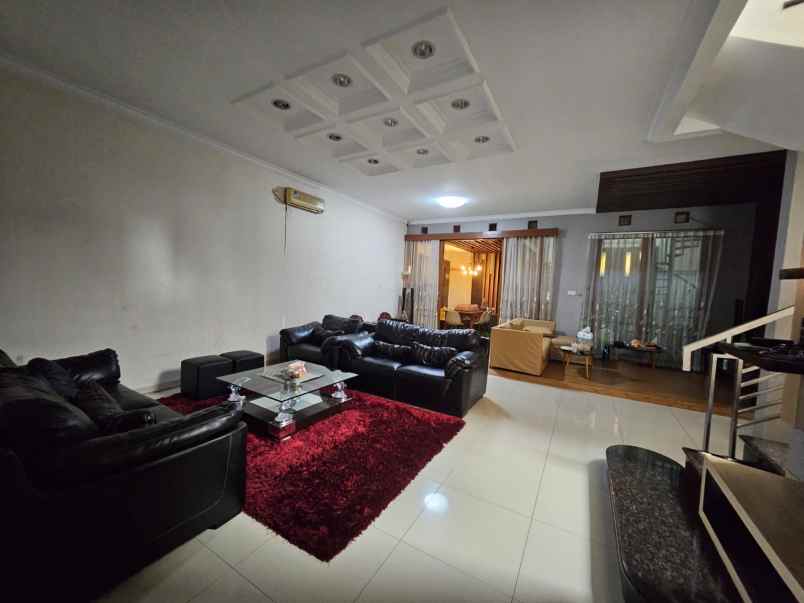 dijual rumah buahbatu regency bandung