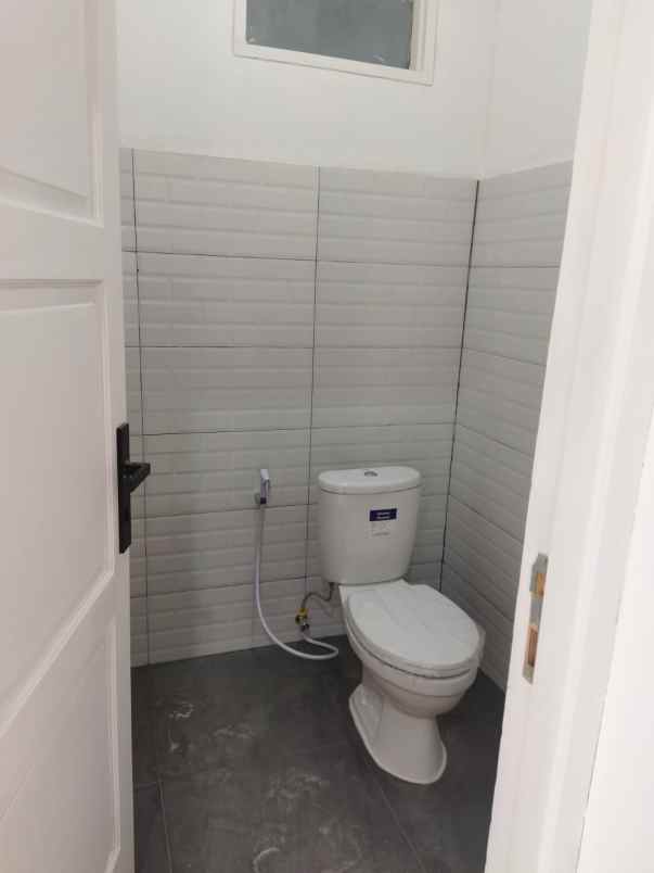 dijual rumah bukit golf cibubur